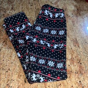 Winter Snowflake and Reindeer Leggings